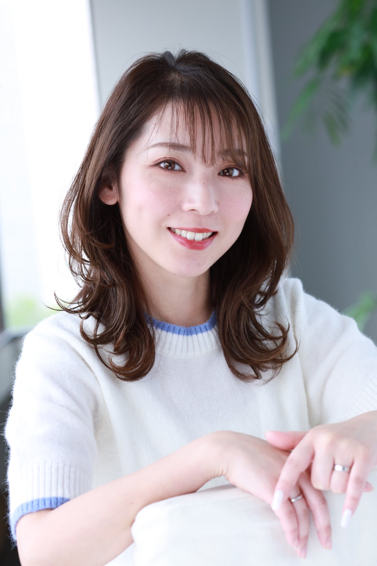 アンヘア FEATURES 01（入稿シート指定画像）
