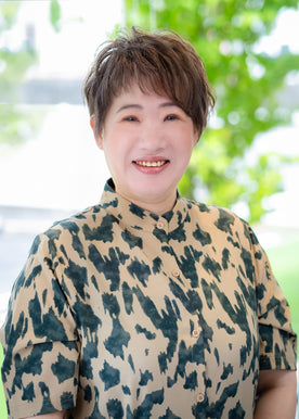 諸岡 千須香 スタッフ写真