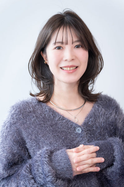 フェミニン外ハネ メイン画像