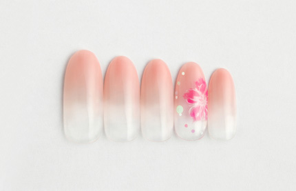 ポイントフラワーネイル