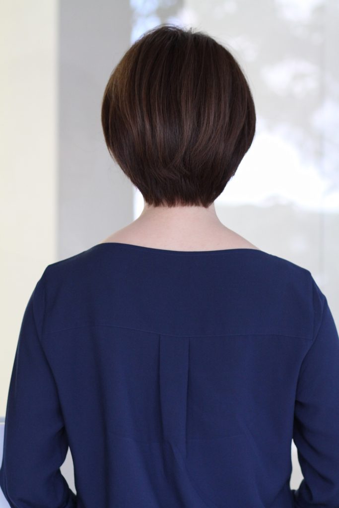 大人の柔らかショートボブ