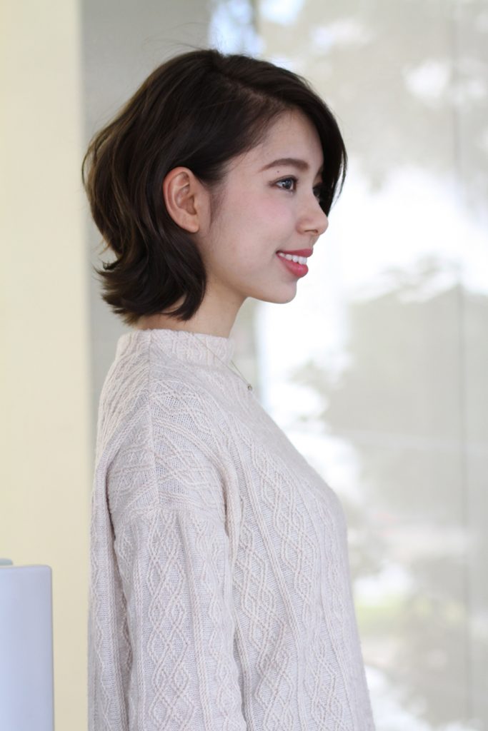 外ハネショート