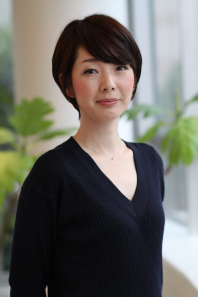 シンプルシルエットショート