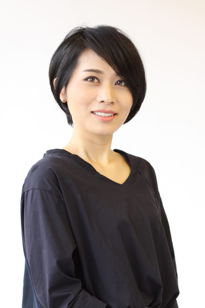 前下がりクラシカルショート