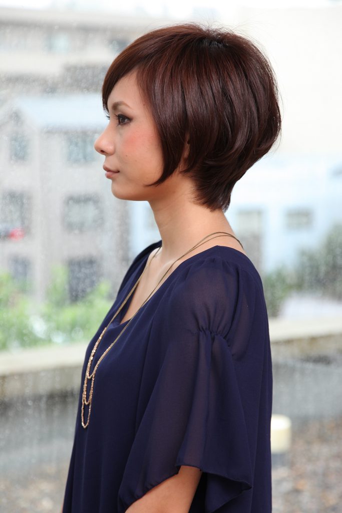 マロンショートボブ