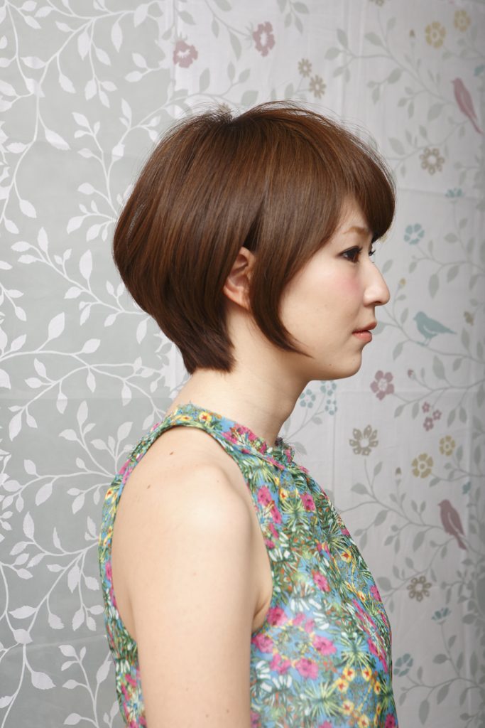 カジュアルショートボブ