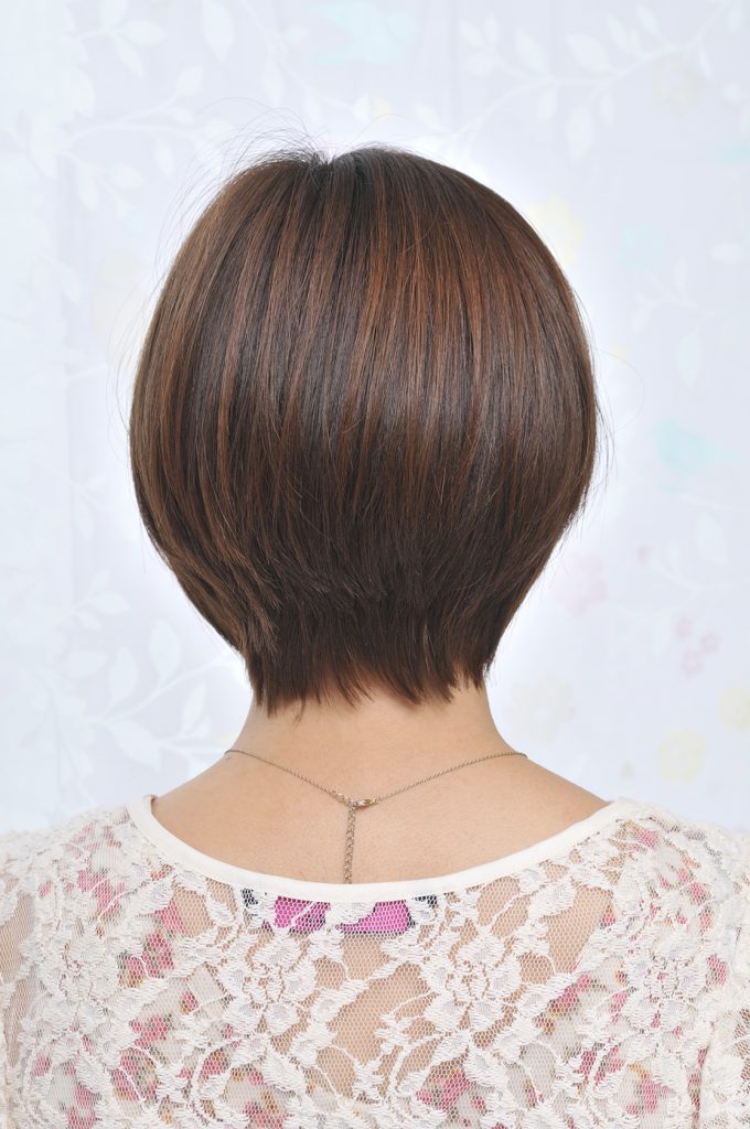 夏髪ショートボブ