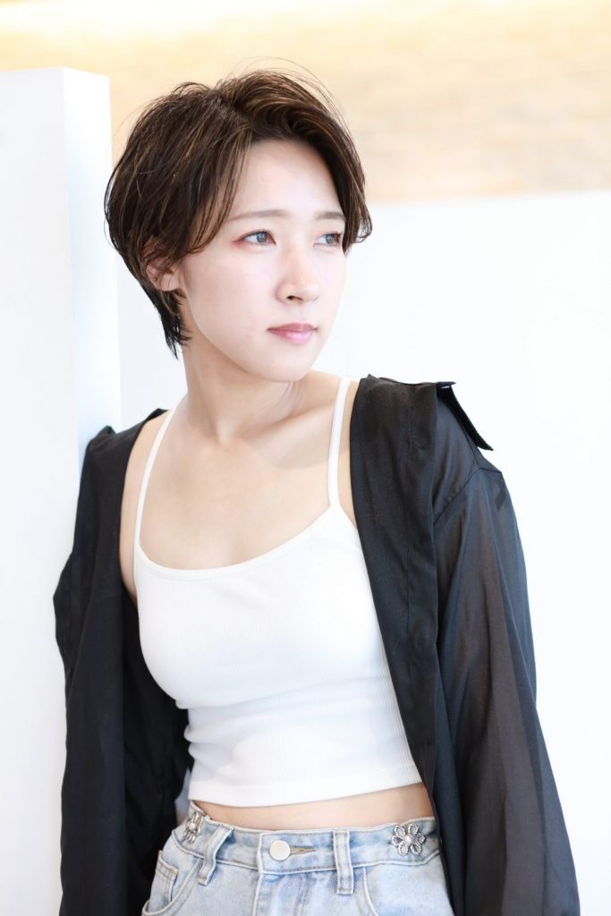 地毛ハイライトショート