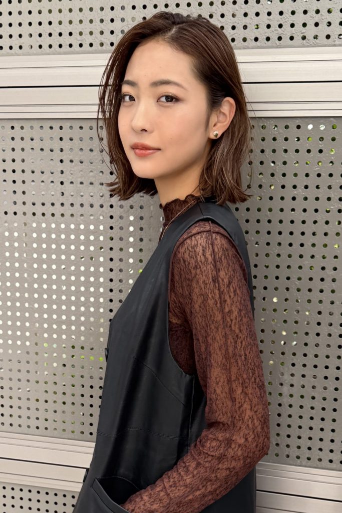 外ハネワンレングスボブ