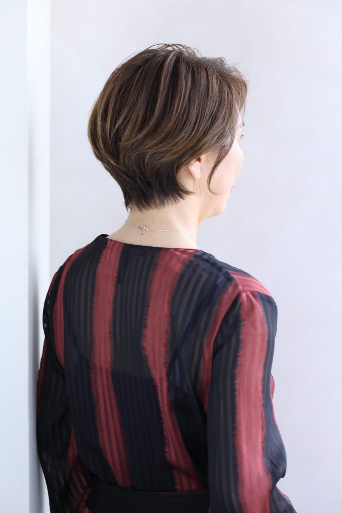 ひし形ショートボブ