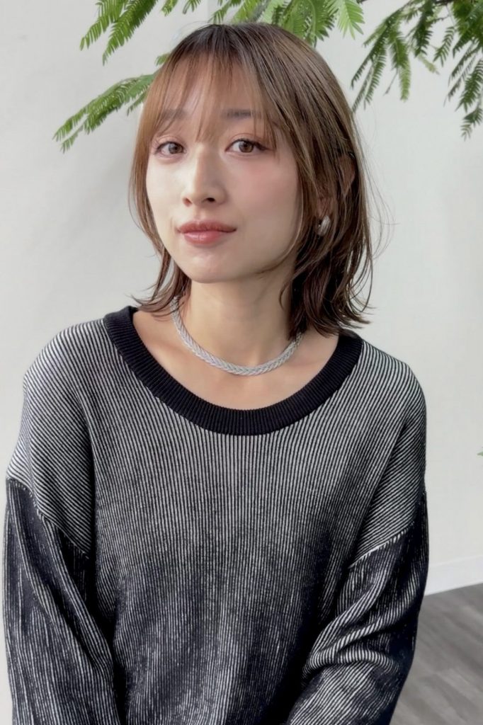 ミディアムボブ