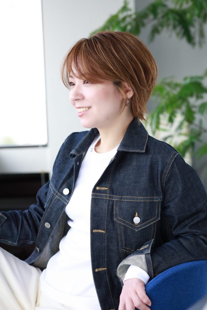 外ハネショート