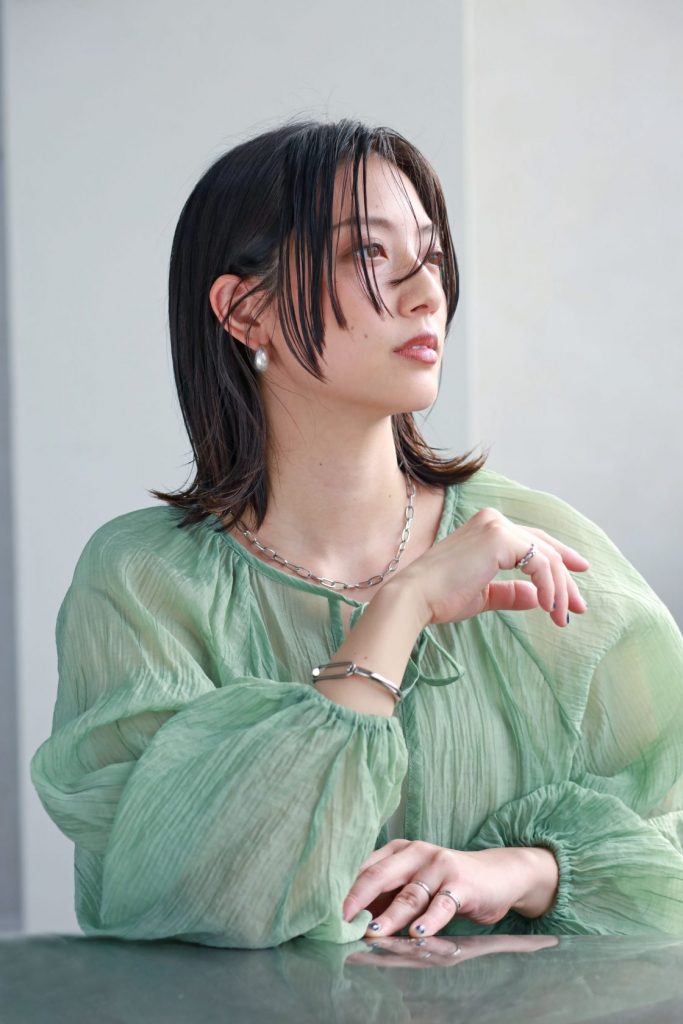 洗練されたニュアンスアウトカール