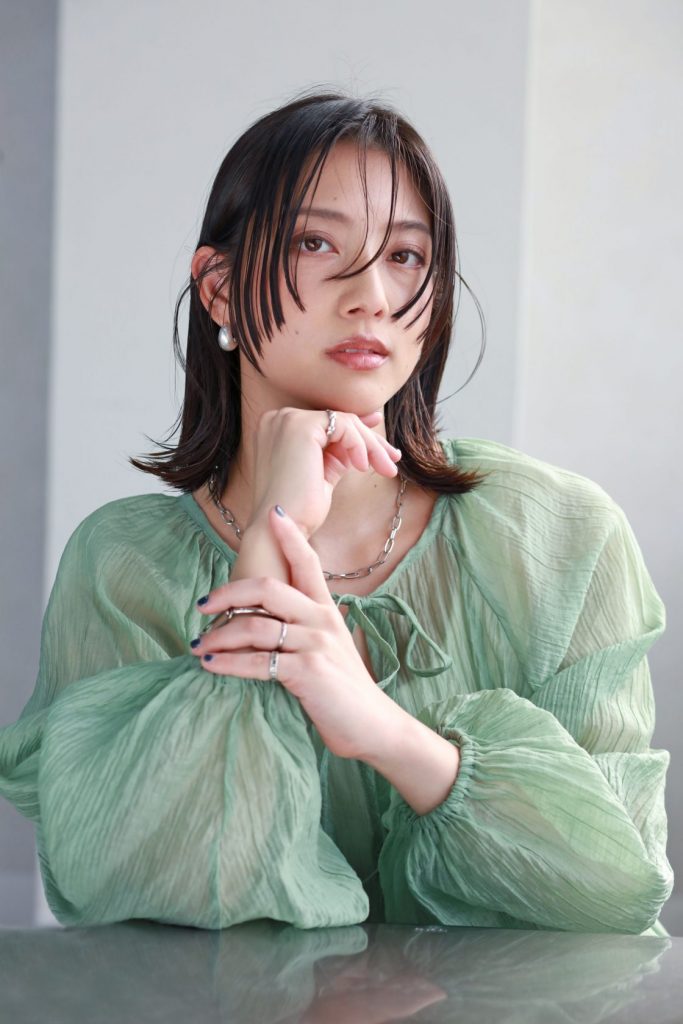 洗練されたニュアンスアウトカール