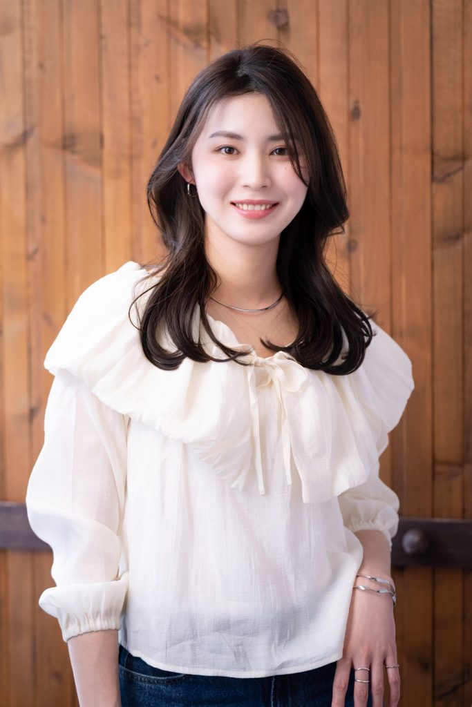 ナチュラルくびれロングレイヤー