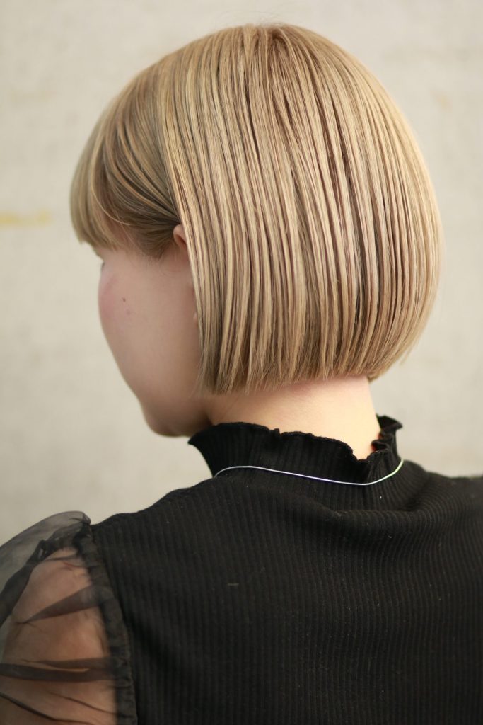 ハイトーンミニボブ